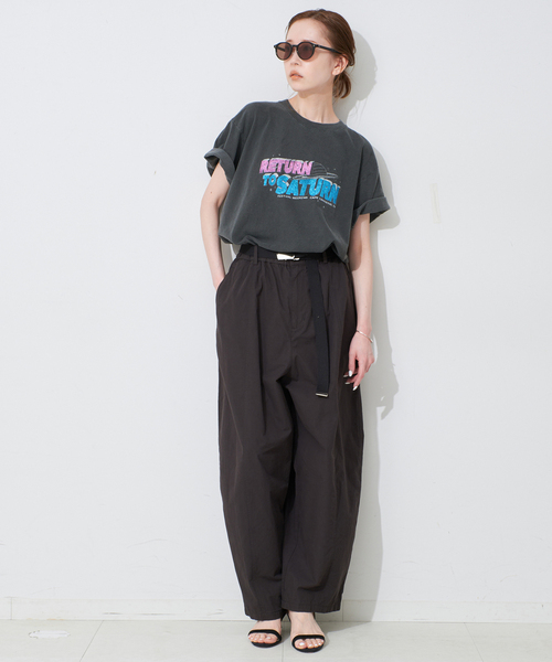 SLOBE IENA(スローブイエナ)の「ORIGINAL TOUR TEE(Tシャツ/カットソー・レディース・ブラック/ベージュ/ネイビー・FREE)」の4枚目の写真