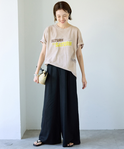 SLOBE IENA(スローブイエナ)の「ORIGINAL TOUR TEE(Tシャツ/カットソー・レディース・ブラック/ベージュ/ネイビー・FREE)」の8枚目の写真