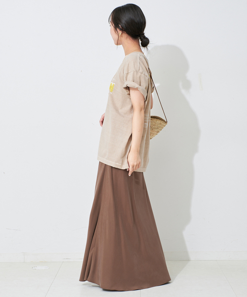 SLOBE IENA(スローブイエナ)の「ORIGINAL TOUR TEE(Tシャツ/カットソー・レディース・ブラック/ベージュ/ネイビー・FREE)」の13枚目の写真