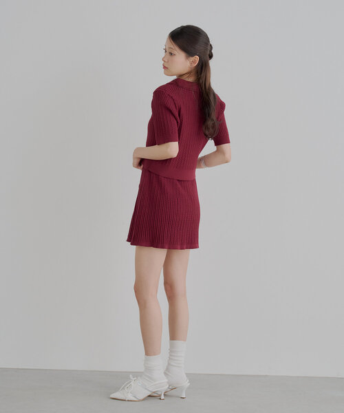 Chico(チコ)の「【6色展開/セットアップ対応】レイヤードケーブル刺繍ポロニット(ニット/セーター・レディース・ブルー/ホワイト/レッド/ネイビー/ブラック/ピンク・FREE)」の19枚目の写真