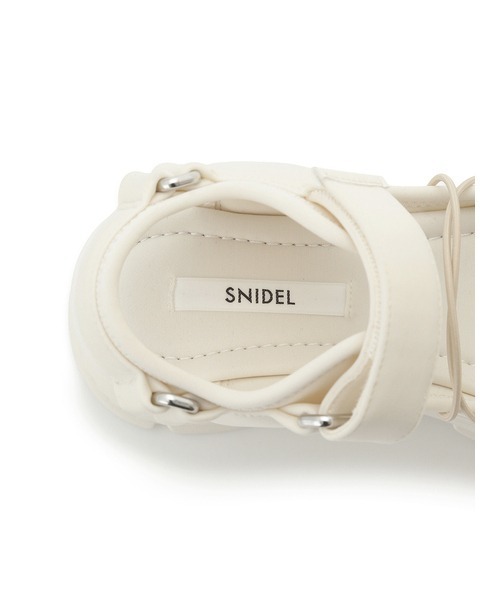 SNIDEL（スナイデル）の「ストラップスニーカーソールサンダル（サンダル・レディース・アイボリー/ブラック・SMALL/MEDIUM/LARGE）」の6枚目の写真