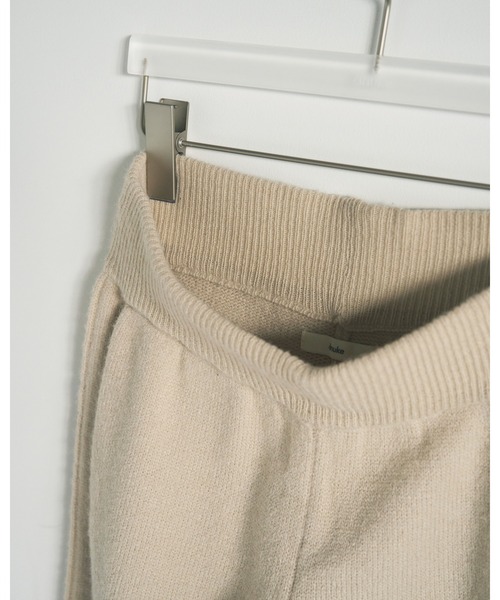anuke(アンヌーク)の「Linking Wide Pants(デニムパンツ・レディース・アイボリー/モカ・38inch/36inch)」の13枚目の写真