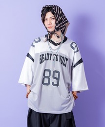 a.p.o.v.（エーピーオービー）の「a.p.o.v. サテン×メッシュ×リブ切替ナンバリングオーバーサイズフットボールシャツ（Tシャツ/カットソー）」