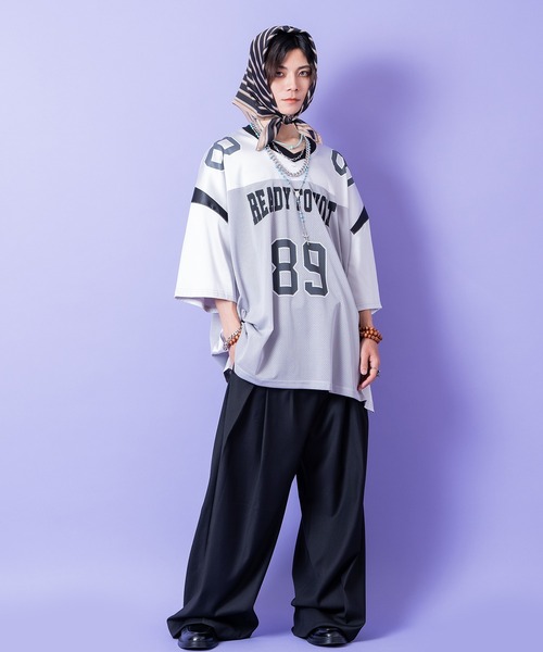 a.p.o.v.(エーピーオービー)の「a.p.o.v. サテン×メッシュ×リブ切替ナンバリングオーバーサイズフットボールシャツ(Tシャツ/カットソー・メンズ・ピンク/グレー/ブラック・ONESIZE)」の6枚目の写真