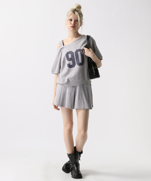 FOREVER 21(フォーエバー トゥエンティーワン)の「【2025SS】オフショルミニスカートセットアップ(セットアップ・レディース・ブラウン/ネイビー/グレー・FREE)」の11枚目の写真