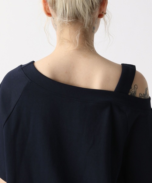 FOREVER 21(フォーエバー トゥエンティーワン)の「【2025SS】オフショルミニスカートセットアップ(セットアップ・レディース・ブラウン/ネイビー/グレー・FREE)」の21枚目の写真