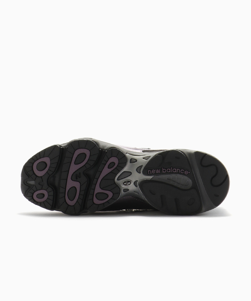 NEW BALANCE(ニューバランス)の「NEW BALANCE (ニューバランス) M1000EGY(スニーカー・メンズ・パープル・24cm/24.5cm/25cm/25.5cm/26cm/26.5cm/27cm/27.5cm/28cm/28.5cm/29cm)」の4枚目の写真