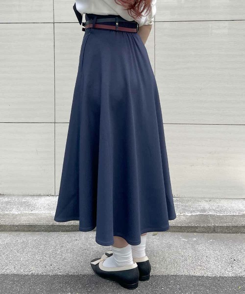 an another angelus（アンアナザーアンジェラス）の「ダブルベルトサマーツイードフレアースカート　夏服（スカート・レディース・ブルーグリーン/ネイビー・FREE）」の14枚目の写真