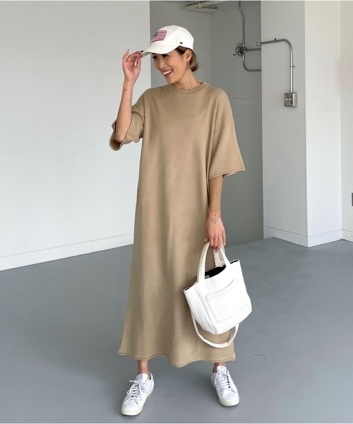 CHERI since1985(シェリ)の「バックスリットニットワンピース(ワンピース・レディース・ベージュ/ブラック・FREE)」の10枚目の写真