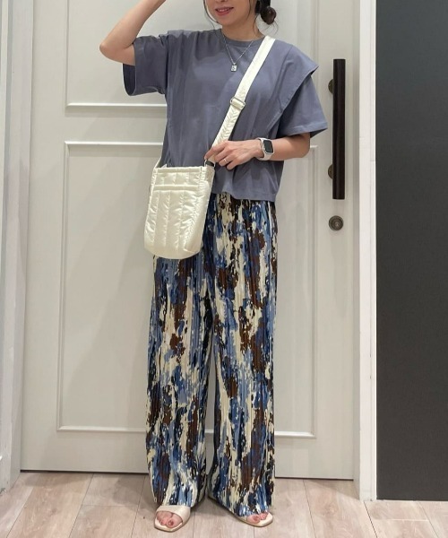 Right-on（ライトオン）の「【店頭で人気】【HONEYSUCKLE ROSE】【ラク＆軽い】プリーツイージーパンツ (サラサラ/軽量/ストレッチ/ウエストゴム)（その他パンツ・レディース・ネイビー/ダークグレー/ホワイト×ネイビー・L/M）」の22枚目の写真