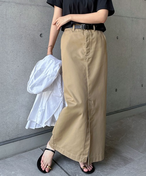 VALENTINO ベージュ タイトスカート 前面スリット VALENTINO ベージュ タイトスカート 前面スリット VALENTINO