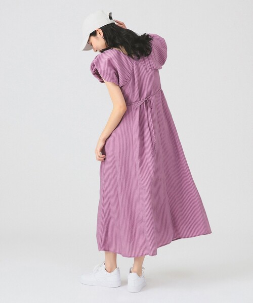 Ray BEAMS(レイビームス)の「ストライプ フレンチパフ スリーブ ワンピース(ワンピース・レディース・バイオレット/ブラック・0/1)」の14枚目の写真