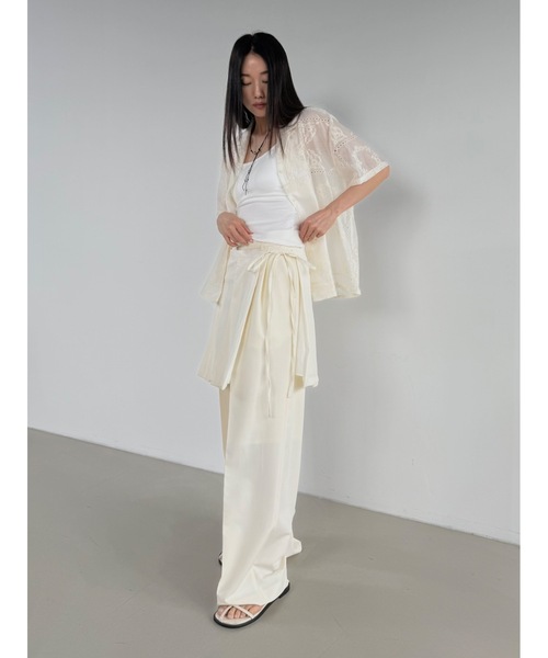 Didot.showroom(ディドット ショールーム)の「ヴィンテージ刺繍レーヨンシャツ(シャツ/ブラウス・レディース・ブラック/アイボリー・FREE)」の11枚目の写真