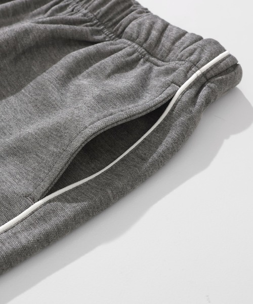 KRIFF MAYER Kid's Collection（クリフメイヤーキッズコレクション）の「【セットアップ対応可】パイピングトラックパンツ（スウェットパンツ・キッズ・グレー/ネイビー/グリーン/ブラック・130/120/170/160/150/140）」の11枚目の写真