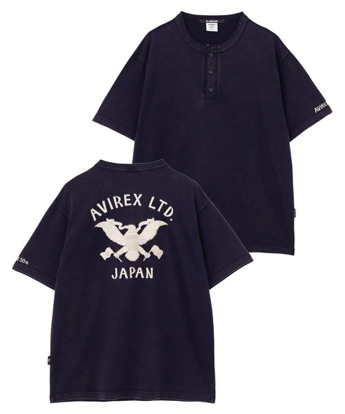 AVIREX（アヴィレックス）の「《SOUVENIR COLLECTION》SUKA HENRYNECK T-SHIRT "EAGLE" / スカ ヘンリーネック 半袖Tシャツ "イーグル" / AVIREX / アヴィレックス（Tシャツ/カットソー・メンズ・オフホワイト/ネイビー・XX-LARGE/X-LARGE/LARGE/MEDIUM）」の6枚目の写真