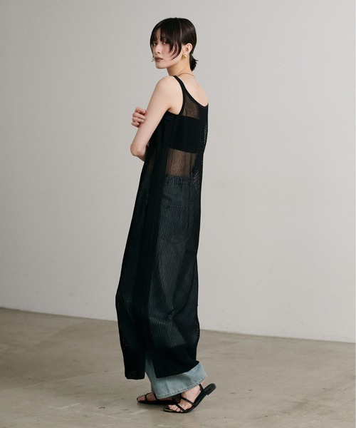LARUTA（ラルータ）の「【LARUTA】麻タッチニットキャミワンピース（ワンピース・レディース・ベージュ/ブラック/アイボリー・FREE）」の2枚目の写真