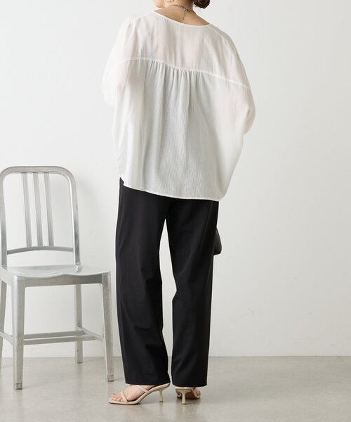 Jena espace merveilleux（ジェナ　エスパスメルヴェイユ）の「シアーサッカードルマンシャツ（シャツ/ブラウス・レディース・ブラック/オフホワイト/イエロー・FREE）」の7枚目の写真