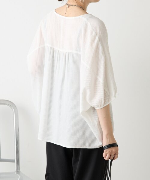 Jena espace merveilleux（ジェナ　エスパスメルヴェイユ）の「シアーサッカードルマンシャツ（シャツ/ブラウス・レディース・ブラック/オフホワイト/イエロー・FREE）」の11枚目の写真