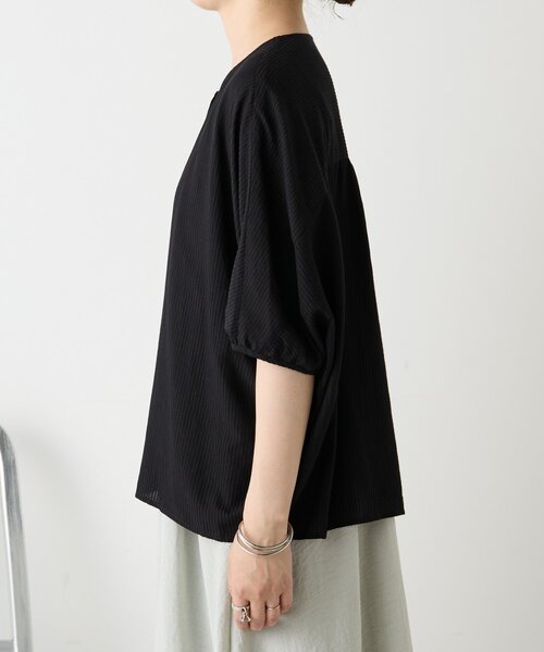 Jena espace merveilleux（ジェナ　エスパスメルヴェイユ）の「シアーサッカードルマンシャツ（シャツ/ブラウス・レディース・ブラック/オフホワイト/イエロー・FREE）」の22枚目の写真