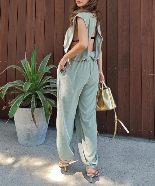 esutoreja（エストレジャ）の「パイルジャンプスーツ（つなぎ/オールインワン・レディース・チャコール/ネイビー/カーキ・FREE）」の5枚目の写真