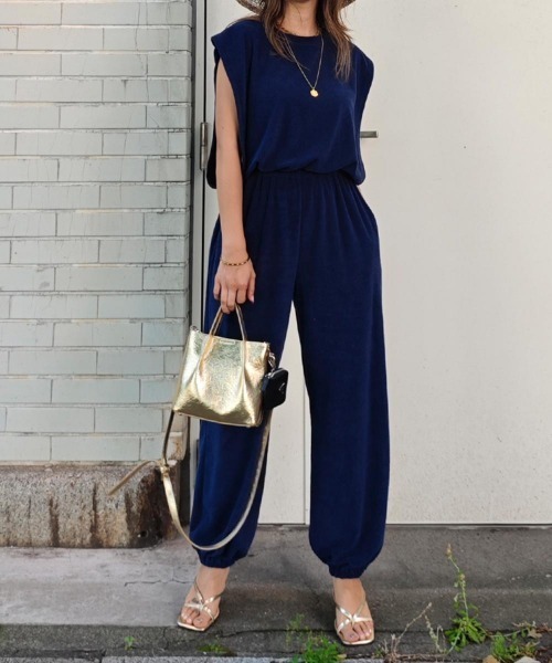 esutoreja（エストレジャ）の「パイルジャンプスーツ（つなぎ/オールインワン・レディース・チャコール/ネイビー/カーキ・FREE）」の10枚目の写真