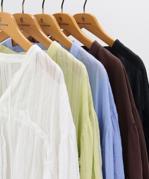 fredy emue（フレディエミュ）の「コットンギャザーオーバーブラウス（シャツ/ブラウス・レディース・イエロー系その他/ブラック/ブルー系その他/ホワイト系その他/ダークブラウン・38）」の18枚目の写真