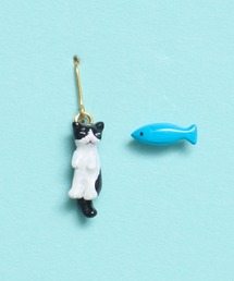 gargle ガーグル：アニマルシリーズ　つままれ猫　ネコ　ピアス