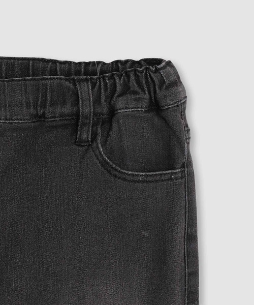 NAVY(ネイビー)の「NAVY のびるモン ストレッチフレアギャザーパンツ(デニムパンツ・キッズ・ブラック系その他/ブラック/ライトブルー/ブルー・150/140/130/120/160)」の6枚目の写真