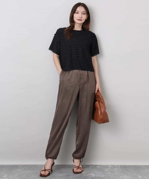 MK MICHEL KLEIN(エムケーミッシェルクラン)の「サテンヴィンテージ調ワイドパンツ/接触冷感/洗える(その他パンツ・レディース・ブラウン/ライトグレー・38)」の16枚目の写真