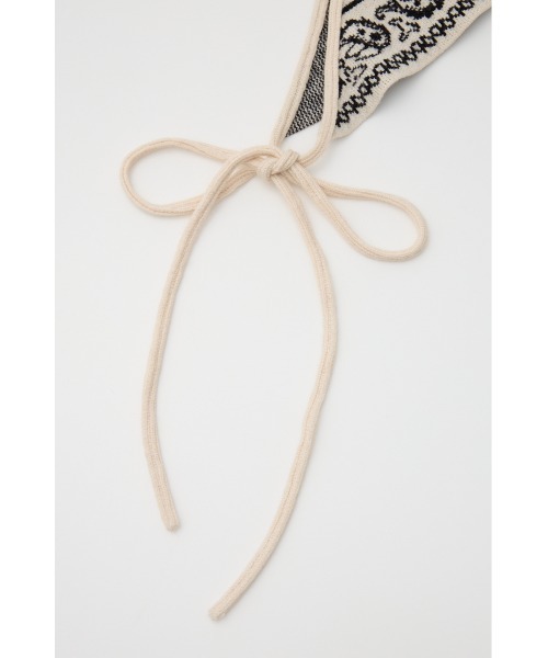 SLY(スライ)の「JQ KNIT BANDANA ジャガード ニット バンダナ 秋服(バンダナ/スカーフ・レディース・ネイビー/アイボリー/ブラック・FREE)」の5枚目の写真