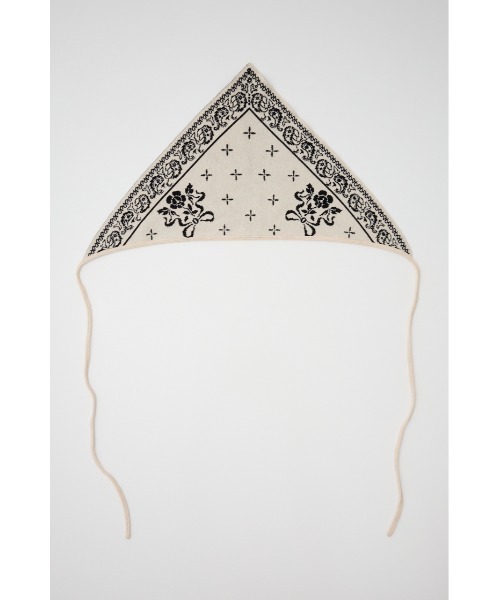 SLY(スライ)の「JQ KNIT BANDANA ジャガード ニット バンダナ 秋服(バンダナ/スカーフ・レディース・ネイビー/アイボリー/ブラック・FREE)」の7枚目の写真