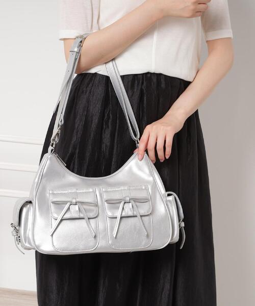 ESPERANZA(エスペランサ)の「ポケットリボン2WAYバッグ(ショルダーバッグ・レディース・シルバー/ブラック/レッド系1・FREE)」の1枚目の写真