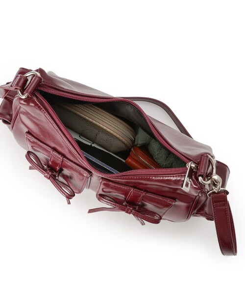 ESPERANZA(エスペランサ)の「ポケットリボン2WAYバッグ(ショルダーバッグ・レディース・シルバー/ブラック/レッド系1・FREE)」の11枚目の写真