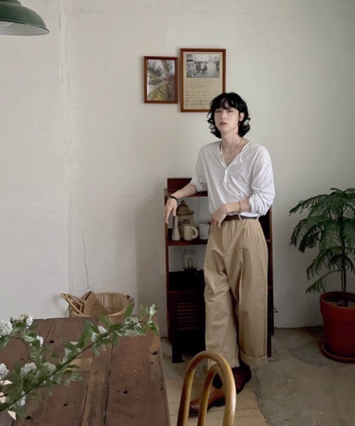 NOWLE（ノウル）の「【NOWLE】コットン スラブ リラックス ヘンリーネック Tシャツ（Tシャツ/カットソー・メンズ・ホワイト/アッシュブラウン/ダークグレー・LARGE/X-LARGE/MEDIUM）」の9枚目の写真