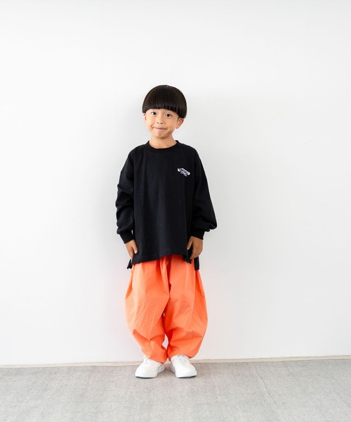 LOWRYS FARM（ローリーズファーム）の「アソートプリントロンＴ　 581751（Tシャツ/カットソー・キッズ・オフホワイト/ブラック/グレー/イエロー/ピンク・110cm/120cm/130cm/140cm/150cm）」の10枚目の写真