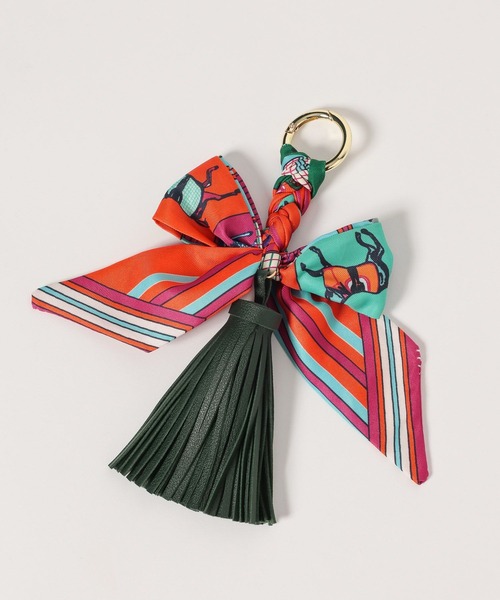 Andemiu（アンデミュウ）の「スカーフチャーム592842（チャーム・レディース・ブラウン系その他4/グリーン系その他2/グリーン系その他4・FREE）」の9枚目の写真