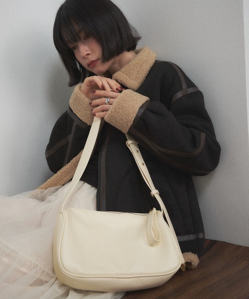 Shelly island（シェリーアイランド）の「ワンハンドルショルダーバッグ（ショルダーバッグ・レディース・ブラック/ホワイト/ブラウン・FREE）」の2枚目の写真