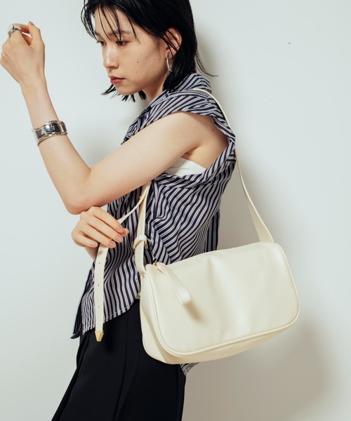 Shelly island（シェリーアイランド）の「ワンハンドルショルダーバッグ（ショルダーバッグ・レディース・ブラック/ホワイト/ブラウン・FREE）」の8枚目の写真