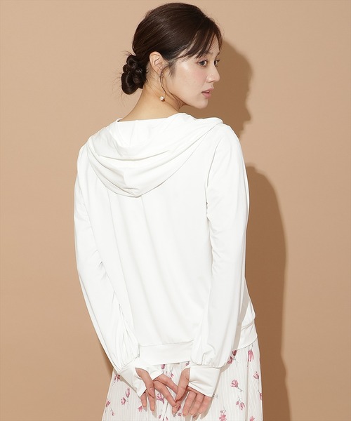 WILLSELECTION(ウィルセレクション)の「UVカット機能パーカー(パーカー・レディース・ピンク/ライトグレー/イエロー/ブラック/オフホワイト・SMALL/MEDIUM)」の10枚目の写真