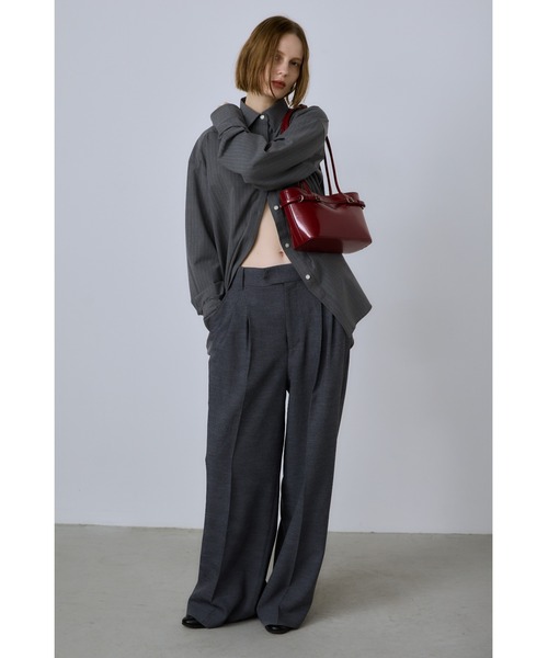 un/neu（アンノイ）の「ナローベルトスクエアボストン（ボストンバッグ・レディース・ブラック/キャメル/レッド/ブルー・FREE）」の7枚目の写真