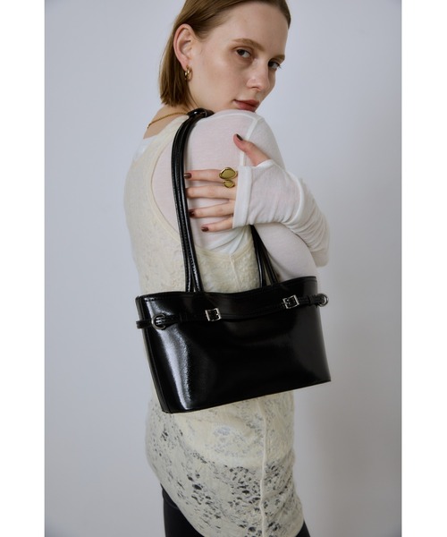 un/neu（アンノイ）の「ナローベルトスクエアボストン（ボストンバッグ・レディース・ブラック/キャメル/レッド/ブルー・FREE）」の14枚目の写真