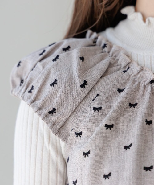 flower(フラワー)の「タイニーリボンビスチェ(キャミソール・レディース・ブラック/グレー/ブラウン・FREE)」の7枚目の写真