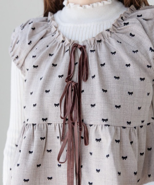 flower(フラワー)の「タイニーリボンビスチェ(キャミソール・レディース・ブラック/グレー/ブラウン・FREE)」の8枚目の写真