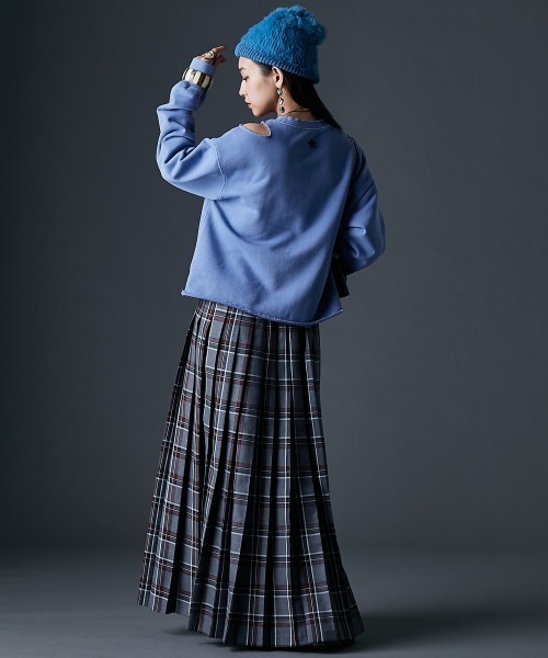 GEVS.（ジェイヴィス）の「チェックマキシプリーツスカート＜大きいサイズ有＞GEVS.（スカート・レディース・グレー系/レッド系・M/L/LL/3L/4L/5L）」の5枚目の写真