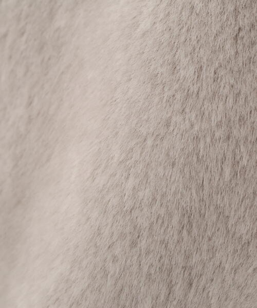 PROPORTION BODY DRESSING（プロポーションボディドレッシング）の「フェイクファーペプラムジレ / 1215255908（テーラードジャケット・レディース・ベージュ/ダークグレー・FREE）」の3枚目の写真