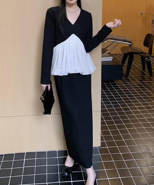 Lace Ladies(レースレディース)の「配色 Vネック ギャザー 裾バルーン セットアップ(セットアップ・レディース・ブラック・FREE)」の3枚目の写真