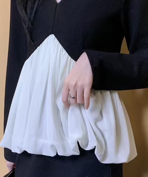 Lace Ladies(レースレディース)の「配色 Vネック ギャザー 裾バルーン セットアップ(セットアップ・レディース・ブラック・FREE)」の8枚目の写真