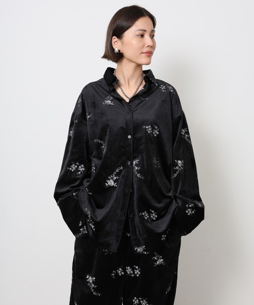 FOXEY BOUTIQUE フラワー装飾 ベロア セットアップ FOXEY BOUTIQUE フラワー装飾 ベロア セットアップ