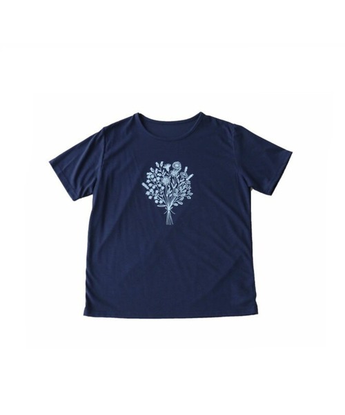 sanpo kuschel（サンポクシェル）の「北欧の香漂う花束トップス（Tシャツ/カットソー・レディース・ネイビー・FREE）」の21枚目の写真