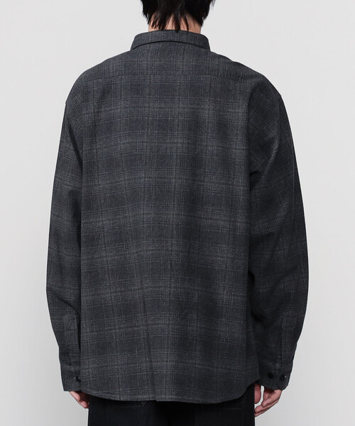 PENDLETON（ペンドルトン）の「PENDLETON |〈別注〉 レギュラーカラー チェックシャツ MEN（シャツ/ブラウス・メンズ・オレンジ/ブラウン/グレー・M/L/S）」の16枚目の写真